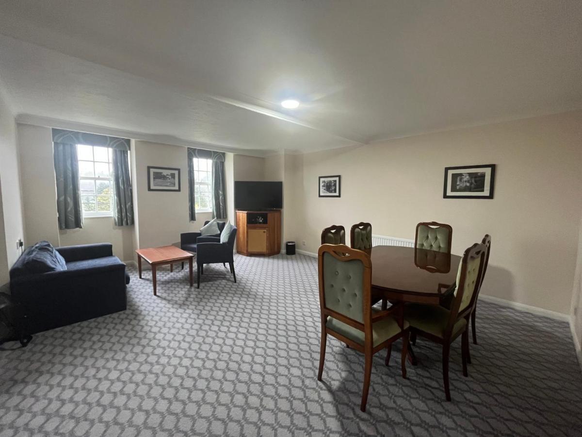 Avisford Park Hotel อารันเดล ภายนอก รูปภาพ