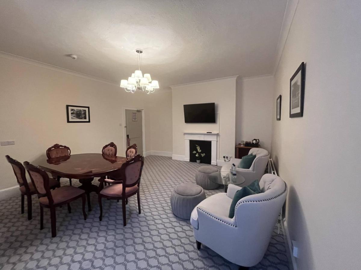 Avisford Park Hotel อารันเดล ภายนอก รูปภาพ
